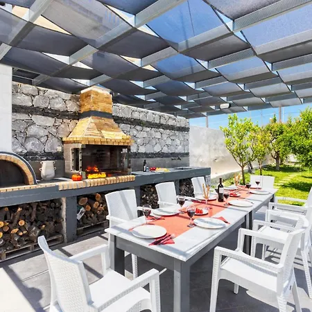 Villa Athena By Almyrida (Crete)